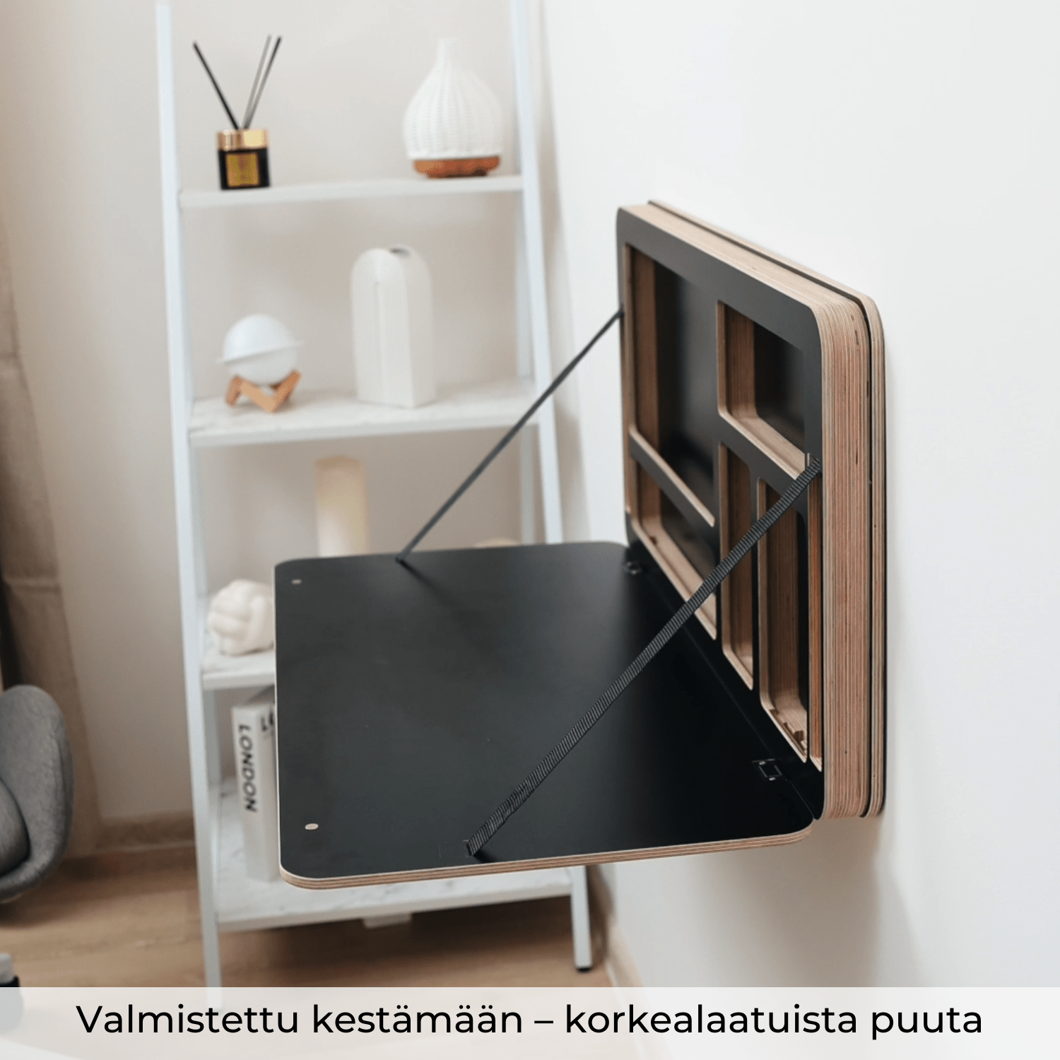 #Väri_Musta
