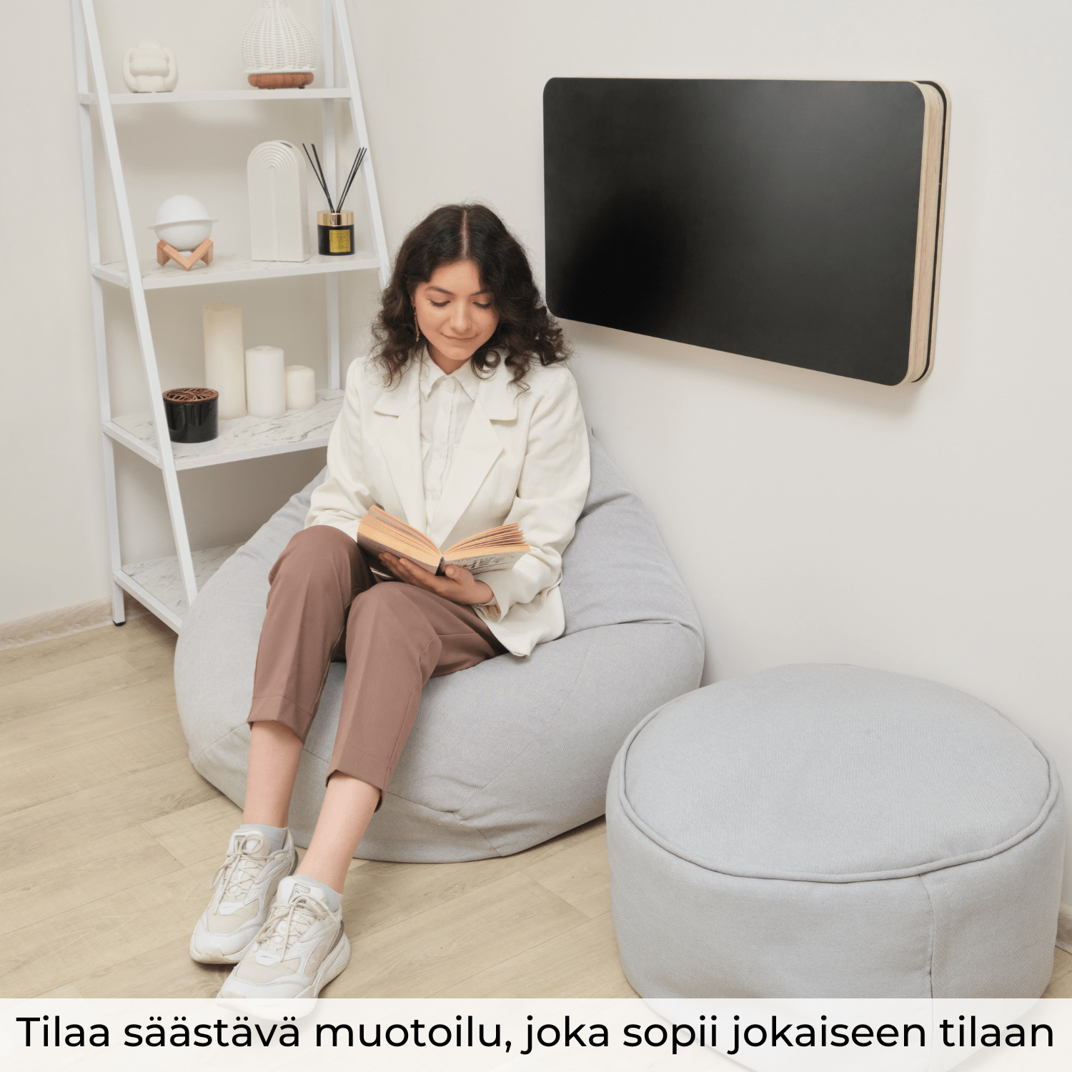 #Väri_Musta