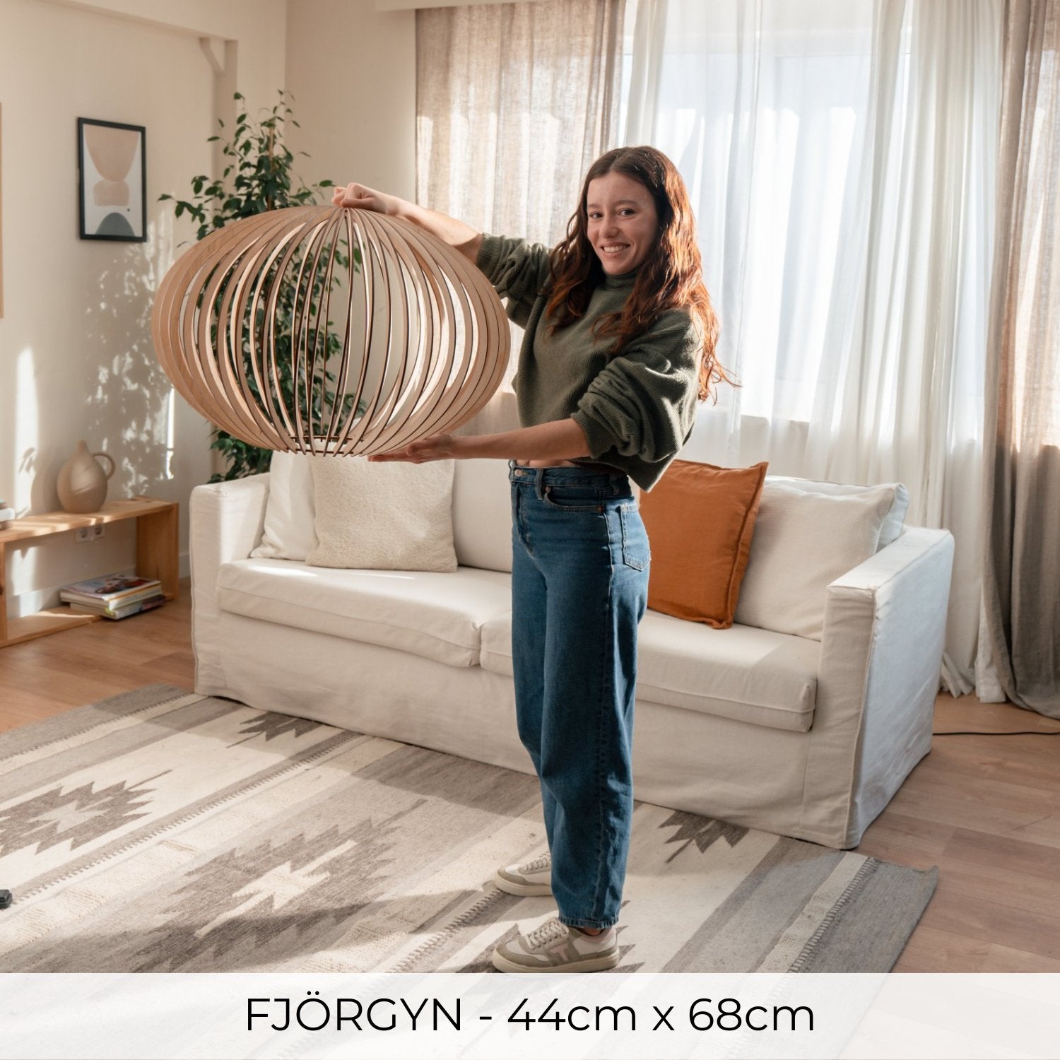 Puuvalaisin 'FJÖRGYN'